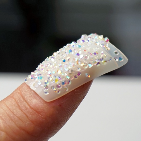 1000 PREMIUM AB CRYSTALS FOR NAILS SMALL GIFT FOR WOMEN - Picture 3 of 8